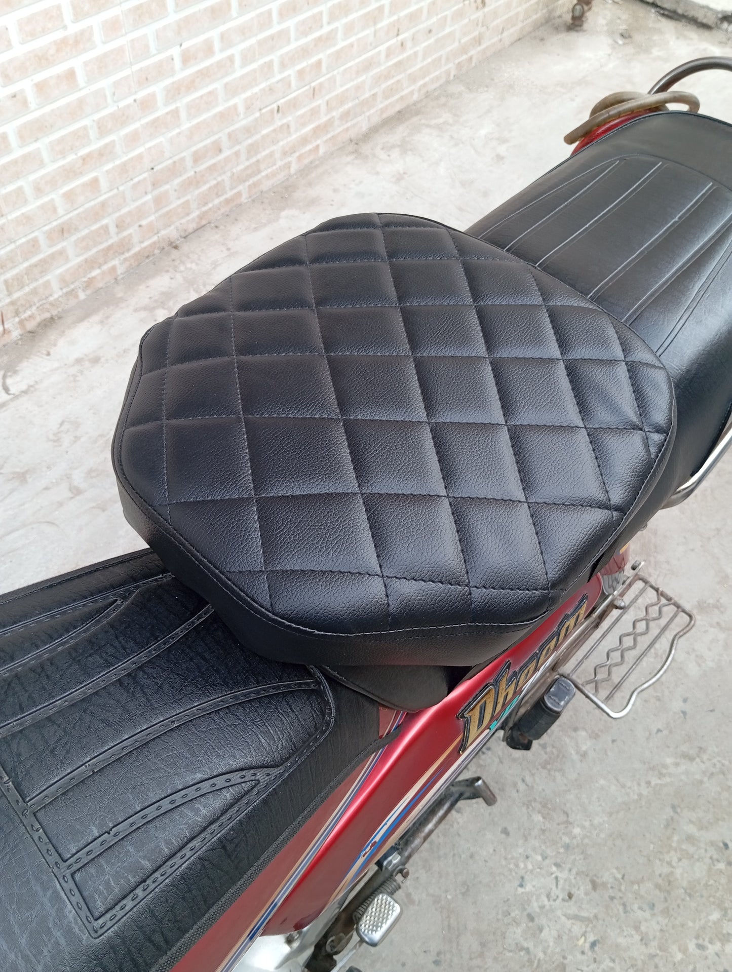 Motorcycle Seat Cushion – Compatible with Honda CD 70, CG 125/150, China 70, Suzuki, Yamaha.