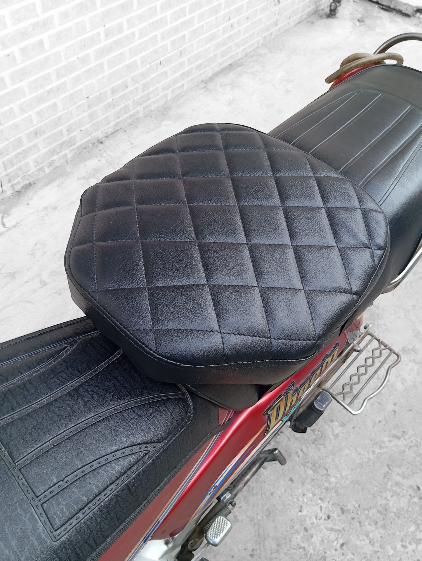 Motorcycle Seat Cushion – Compatible with Honda CD 70, CG 125/150, China 70, Suzuki, Yamaha.